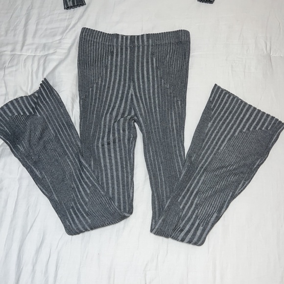 Matching set - Picture 3 of 9